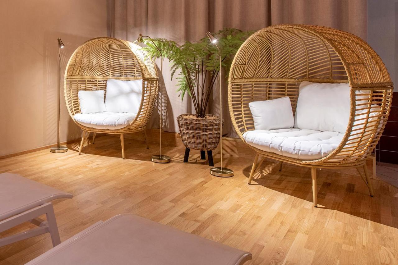 Gasthof Loewen Schruns Ngoại thất bức ảnh